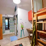 Mi Casa Es Tu Casa - Shkodra Backpackers Hostel