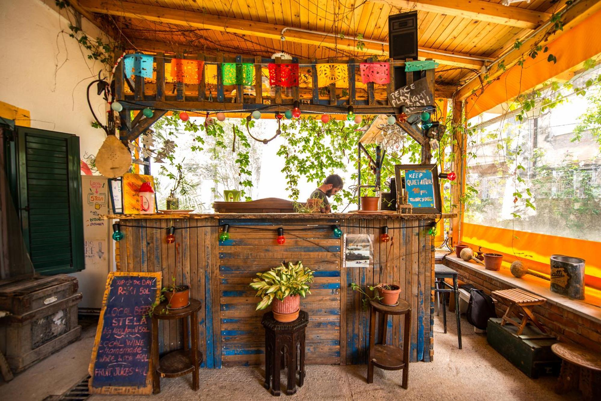 Mi Casa Es Tu Casa - Backpackers * Szkodra